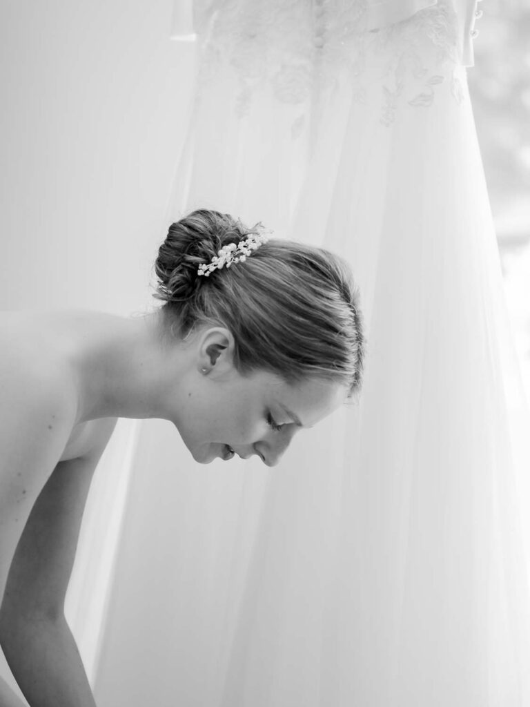 getting-ready-braut-anziehen
