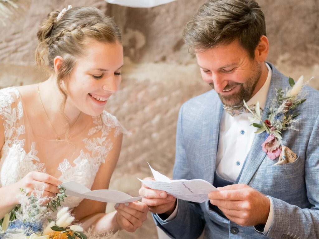 treuegelöbnis trauung brautpaar