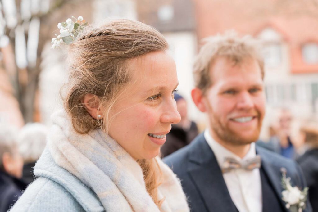 brautpaar empfang trauung winter hochzeit
