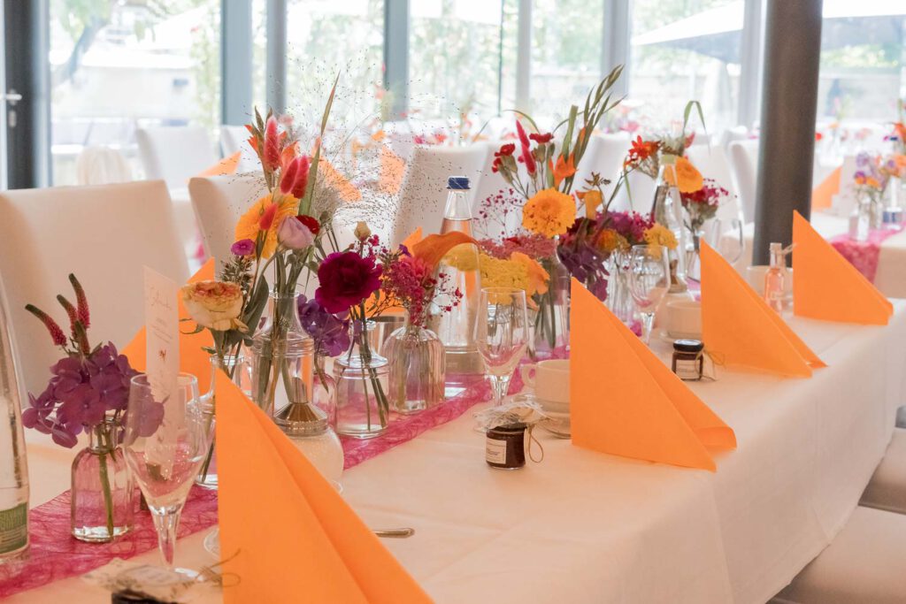 feststodl kraemer eschenau tischdeko