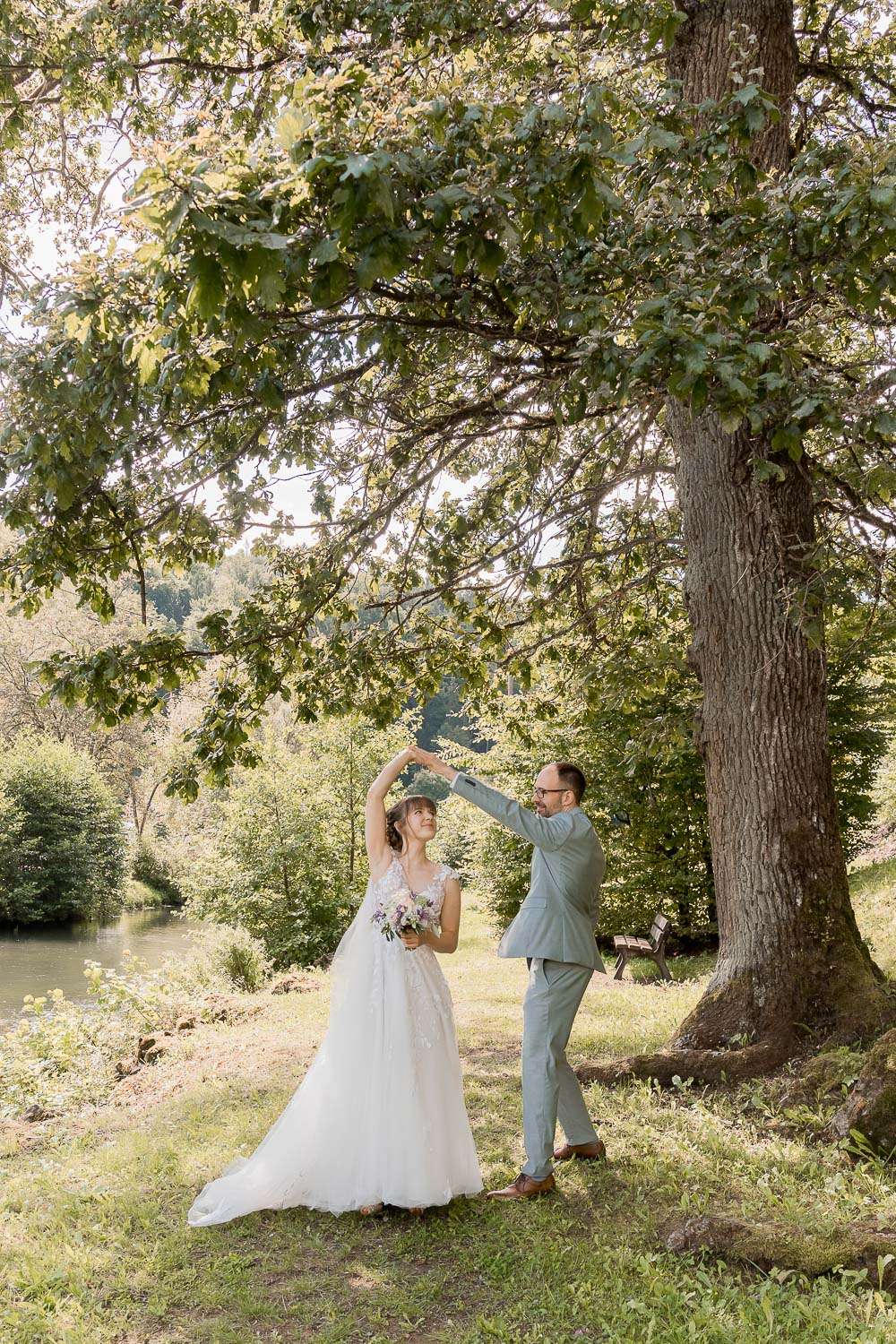 brautigam braut arzlohe pommelsbrunn hochzeit paarshooting