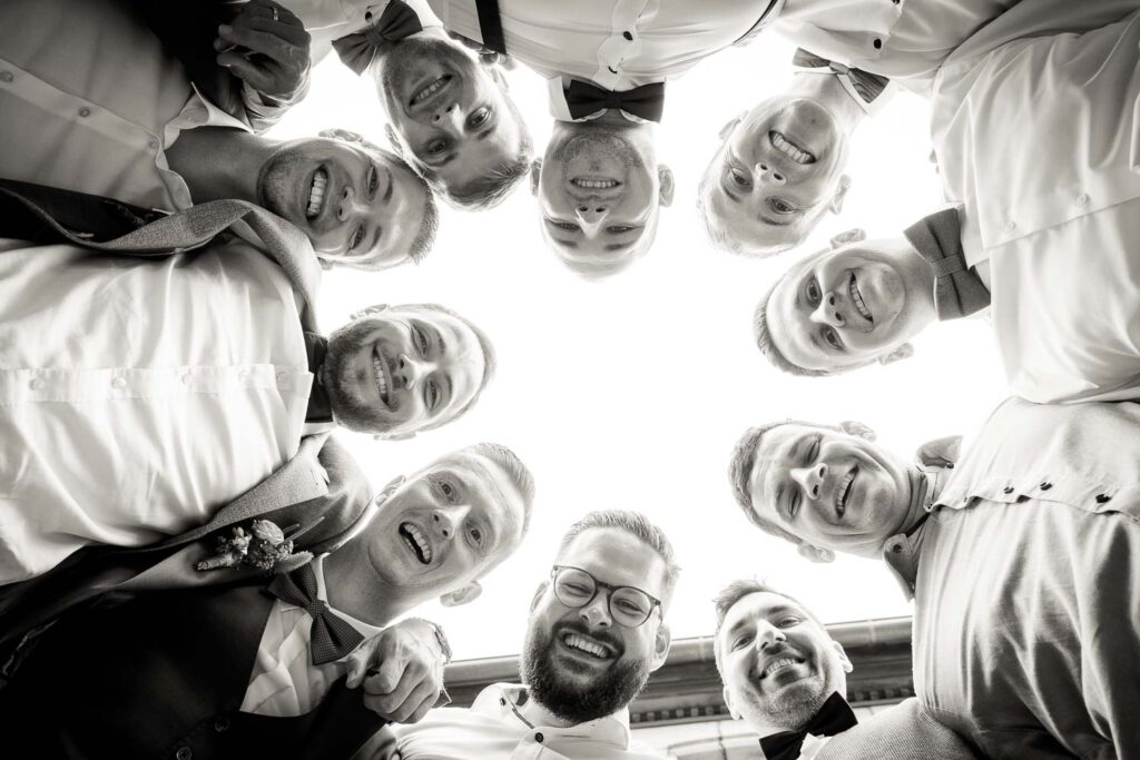 hochzeit braeutigam freunde