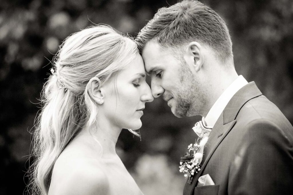 brautpaar shooting kopf an kopf