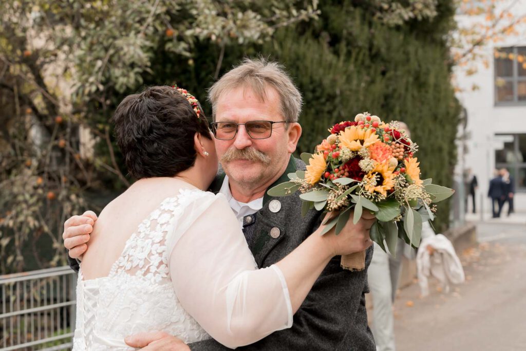 begruessung gast hochzeit braut