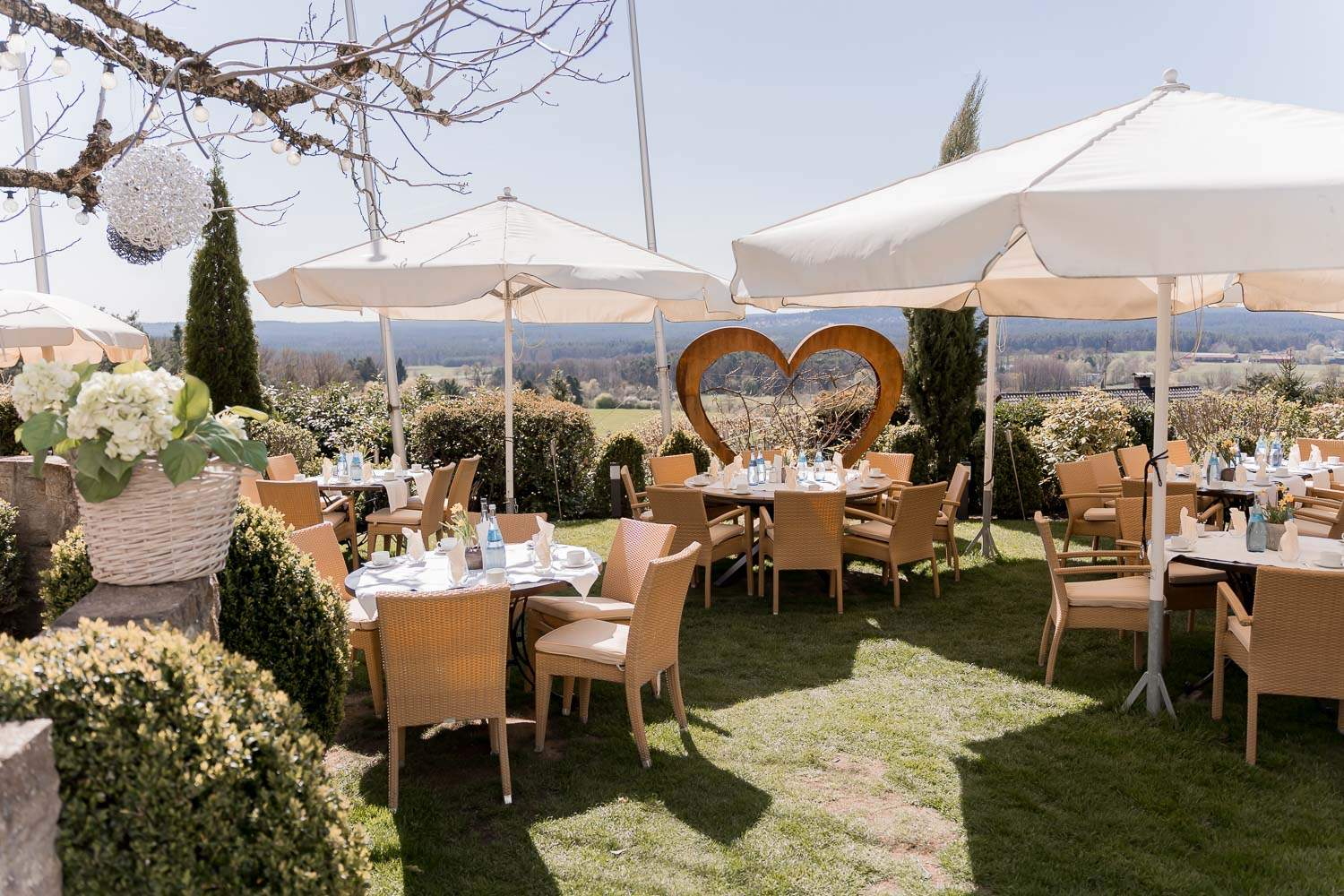 Dormero Schloss Reichenschwand Hochzeit Essen
