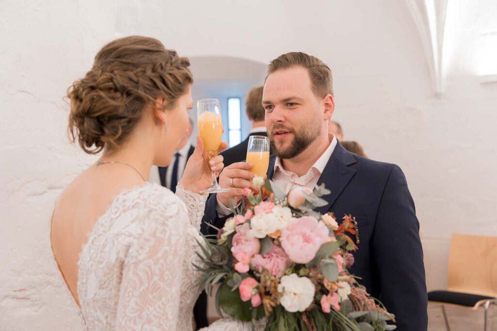 brautpaar empfang schloss lauf