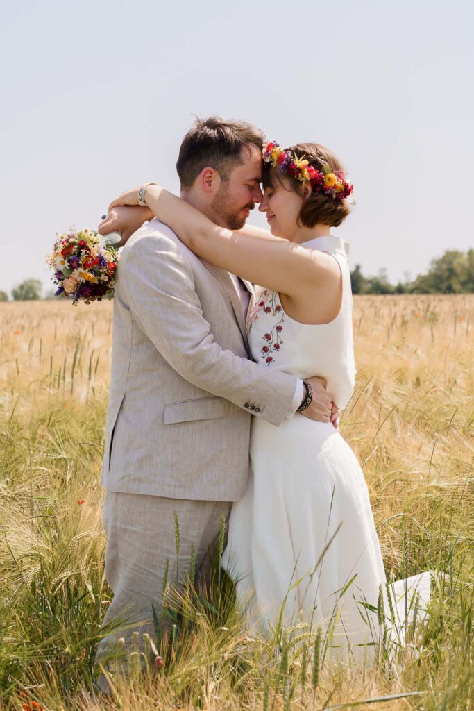 brautpaar hersbruck getreidefeld