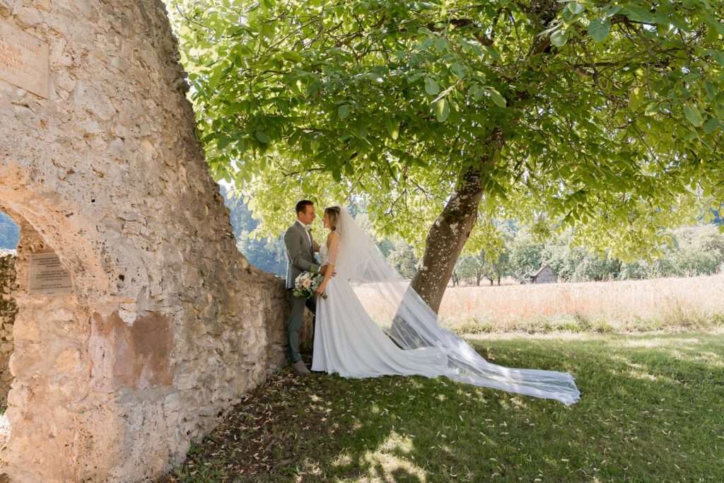 brautpaar kapellenruine arzlohe