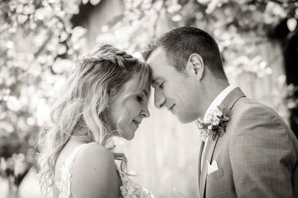 brautpaar kopf an kopf pommelsbrunn