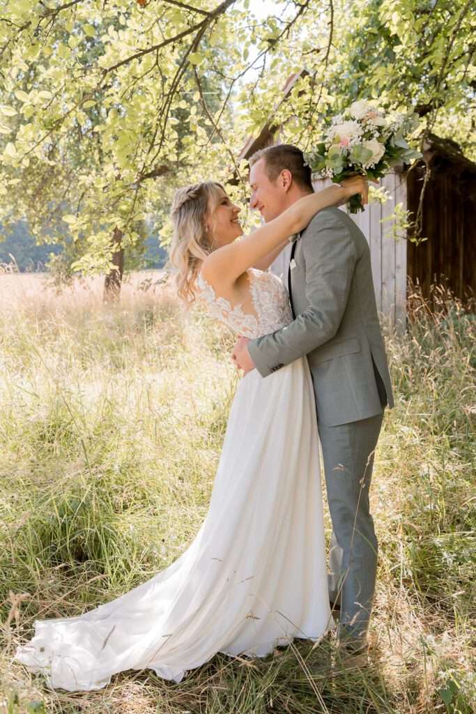 brautpaar scheune arzlohe