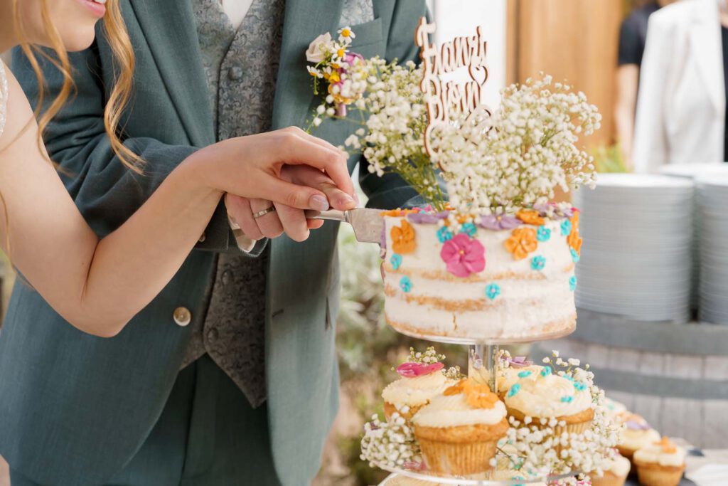 hochzeitstorten anschnitt scherauer hof