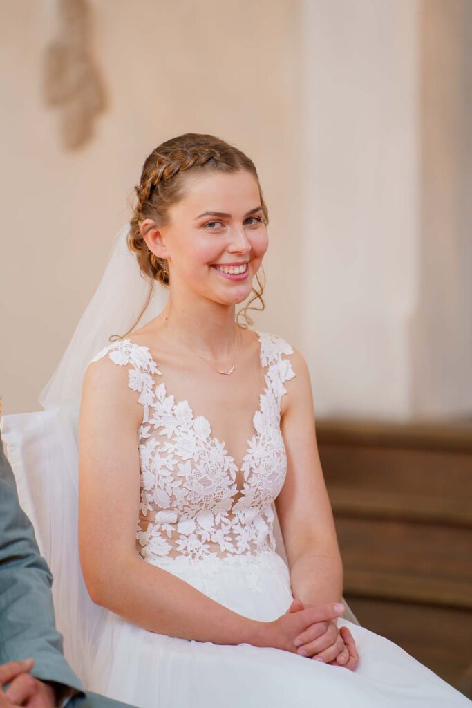 braut hochzeit neukirchen kirche