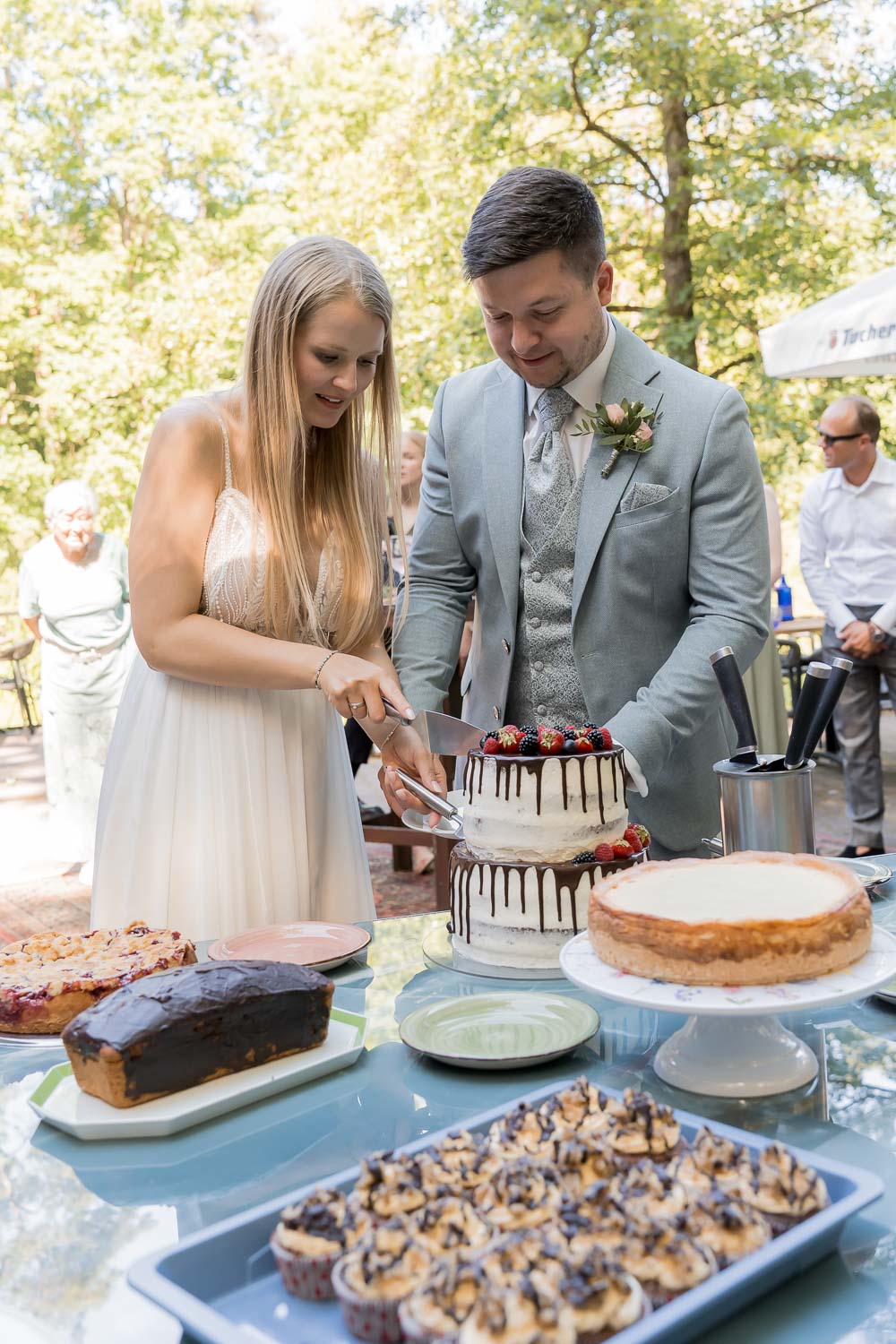 haus am see lauf an der pegnitz hochzeit  – Hochzeitsfotograf Britta Henselmann